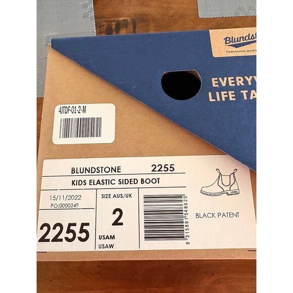 Blundstone Kids Elastic Sided Boot Black Patent- SZ 2 AUS/UK -3 US-NIB - Picture 4 of 4